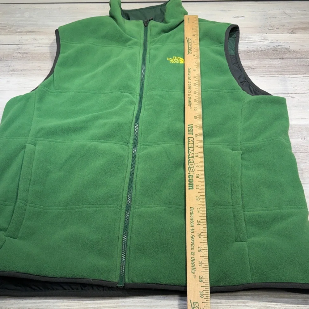 The North Face Reversible Vest Men XL Green Black Full Zip Fleece Nylon Outdoor